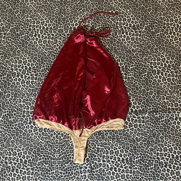 Intimately Free People So Fine In Shine Bodysuit Size Small NWOT Pink Magenta - Picture 8 of 9